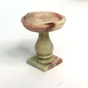 plastic dollhouse/ train set miniature bird bath pedestal vintage swirled 1 1/4